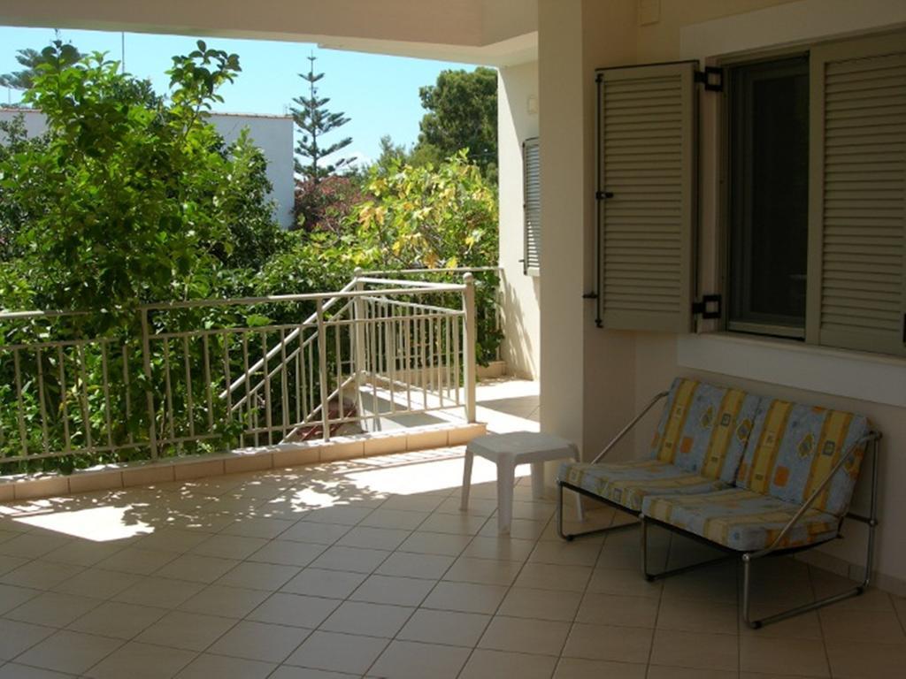 Asfodelos Apartment Hotel Kakovatos Exteriör bild